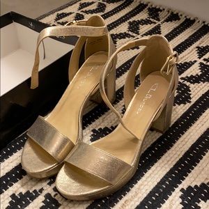 Chinese Laundry Gold Pumps, Size 8